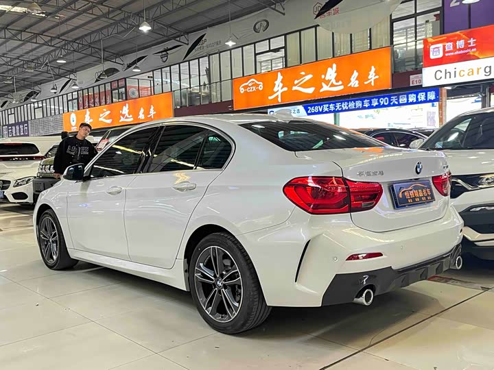 Фото 4 - BMW 1 Series