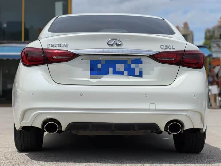 Фото 5 - Infiniti Q50L