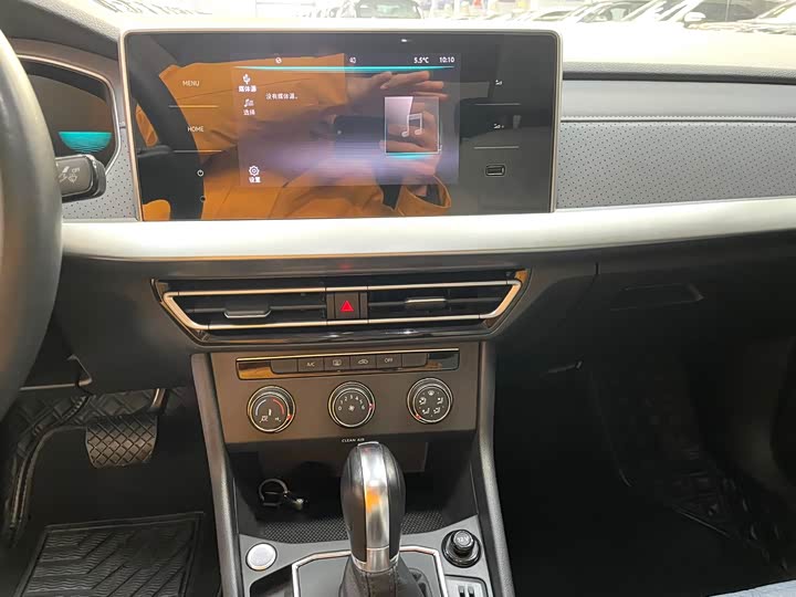 Фото 11 - Volkswagen Lavida