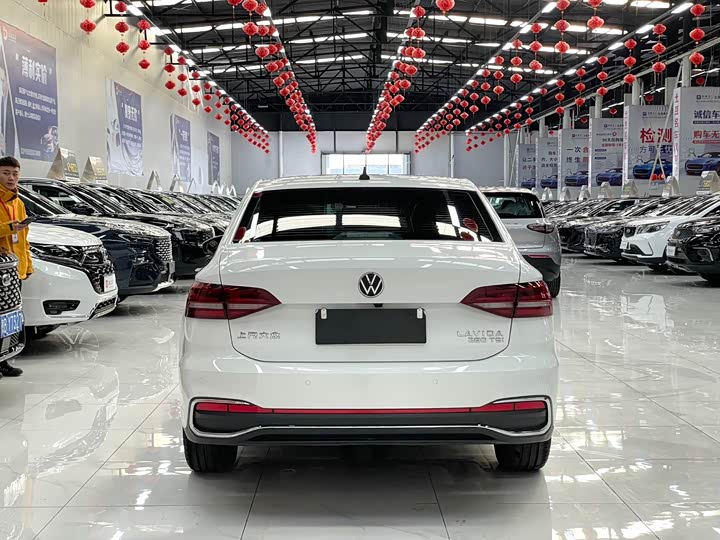 Фото 5 - Volkswagen Lavida