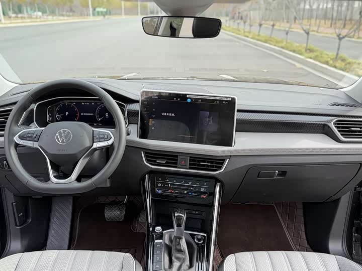 Фото 10 - Volkswagen Tayron