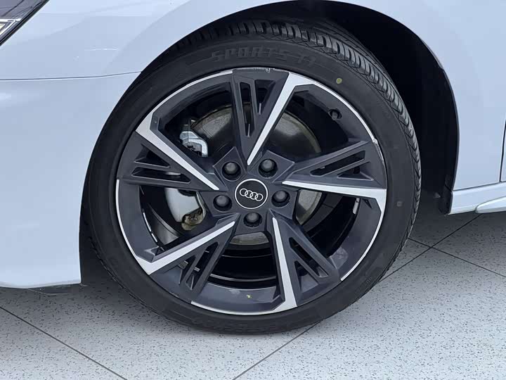 Фото 13 - Audi A3