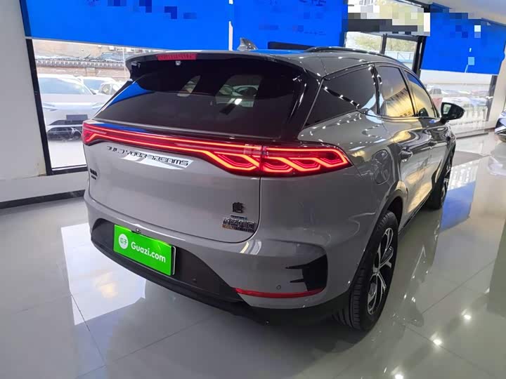 Фото 7 - BYD Tang Hybrid/EV