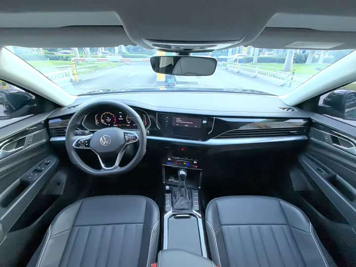 Фото 5 - Volkswagen Passat