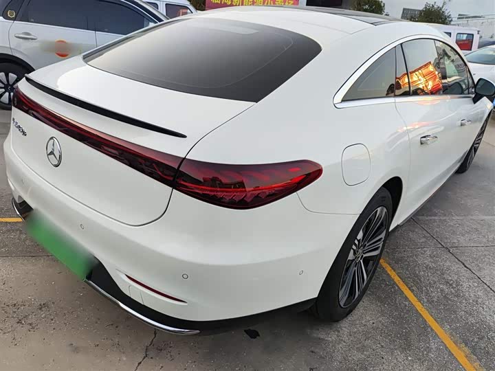 Фото 7 - Mercedes-Benz EQS