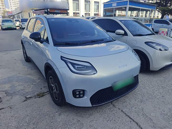 Фото 4 - GAC Aion UT