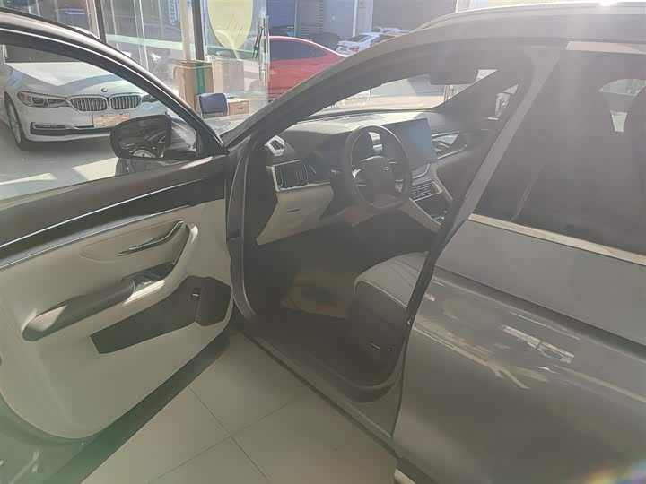 Фото 14 - BYD Song Plus Hybrid/EV