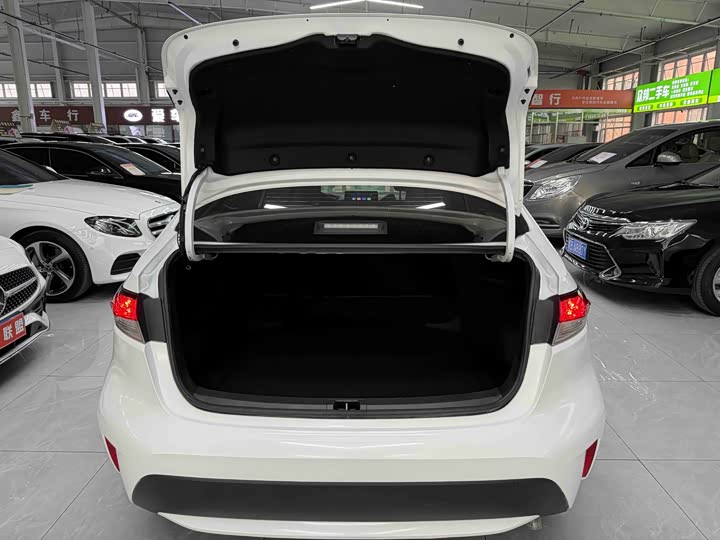 Фото 18 - Toyota Levin