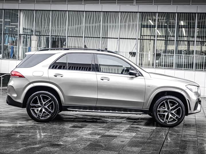 Фото 7 - Mercedes-Benz GLE-Class AMG