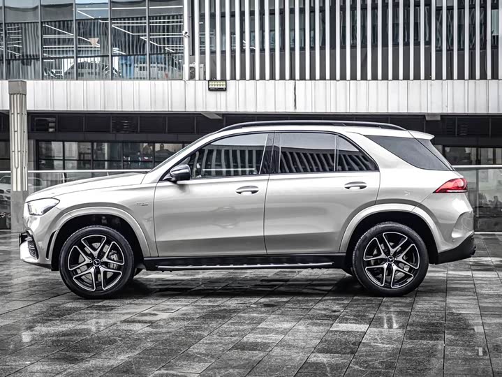 Фото 8 - Mercedes-Benz GLE-Class AMG