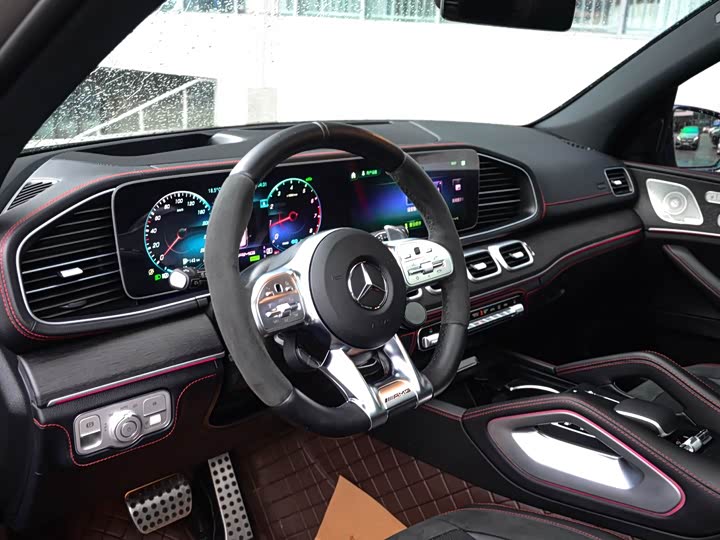 Фото 9 - Mercedes-Benz GLE-Class AMG