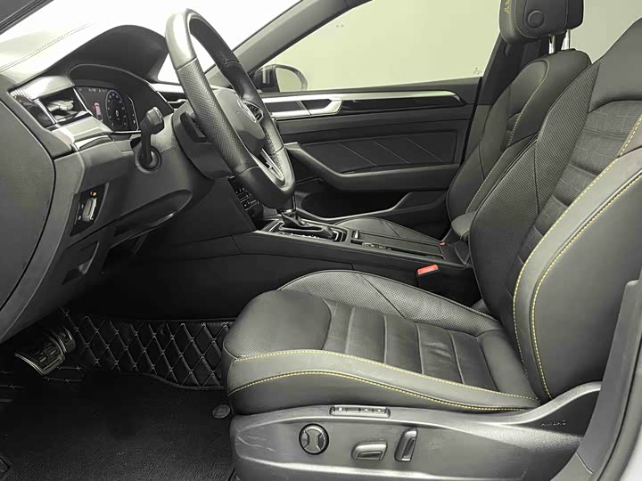 Фото 9 - Volkswagen CC