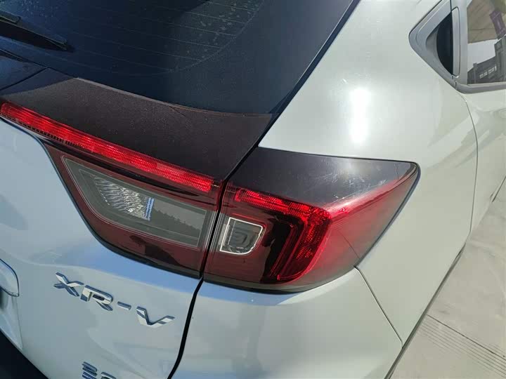 Фото 8 - Honda XR-V