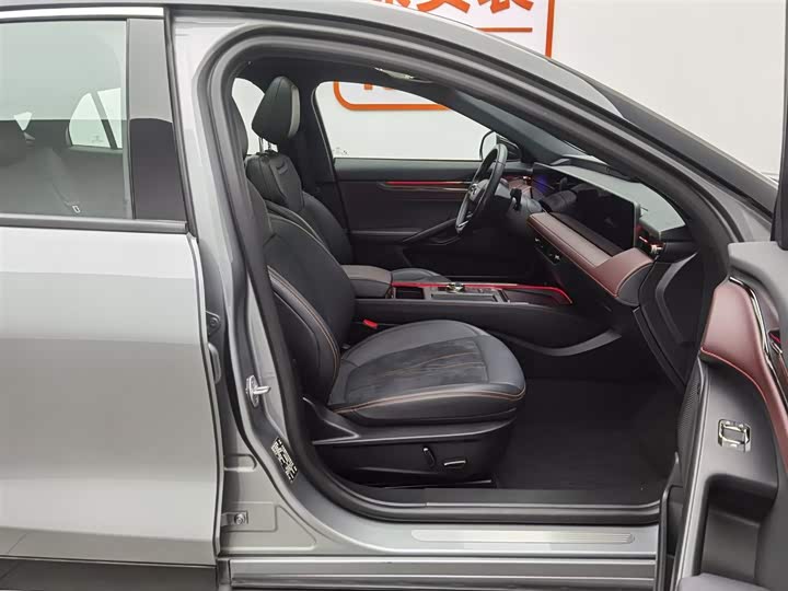 Фото 23 - Ford Mondeo