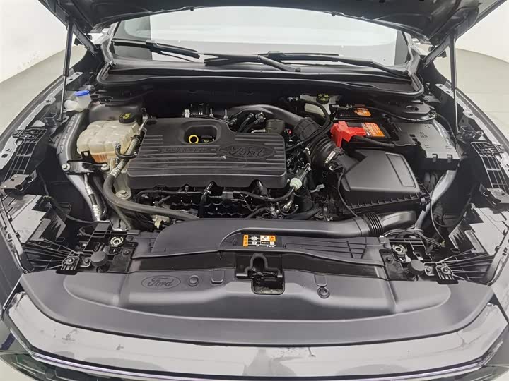 Фото 6 - Ford Mondeo