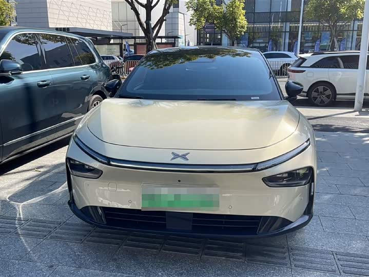 Фото 2 - XPeng F57