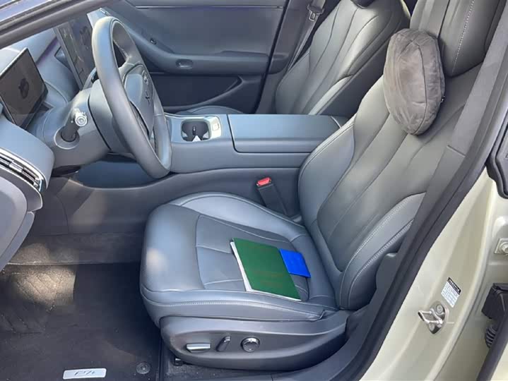 Фото 5 - XPeng F57