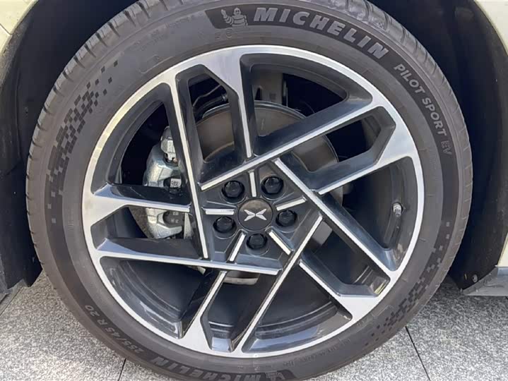 Фото 9 - XPeng F57