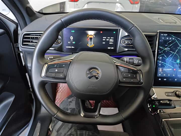 Фото 11 - Nio EC6