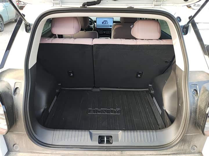 Фото 9 - GAC Aion UT