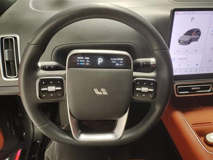 Фото 10 - LiXiang L7