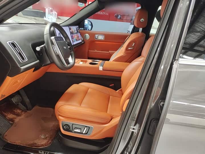 Фото 14 - LiXiang L7