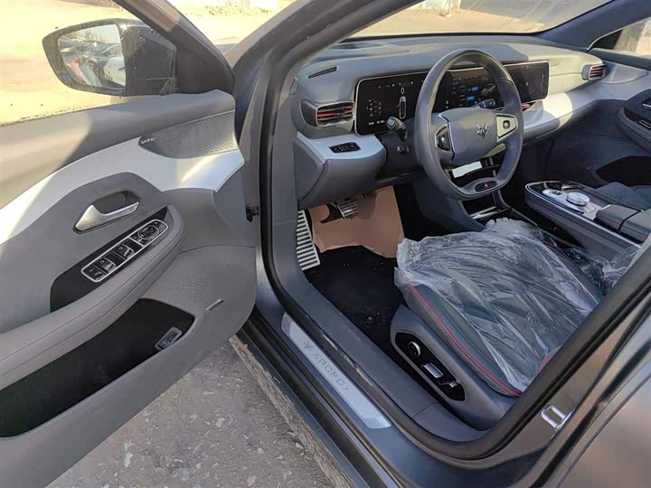 Фото 16 - BAIC Arcfox Alpha S