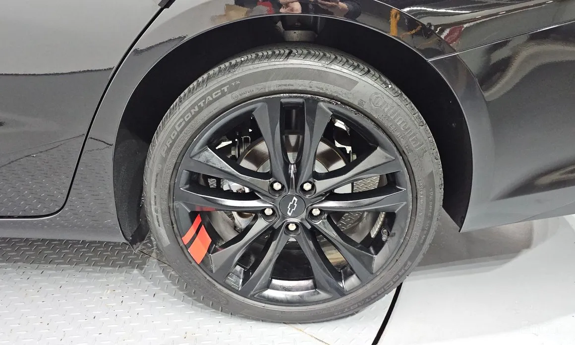 Фото 5 - Chevrolet Malibu