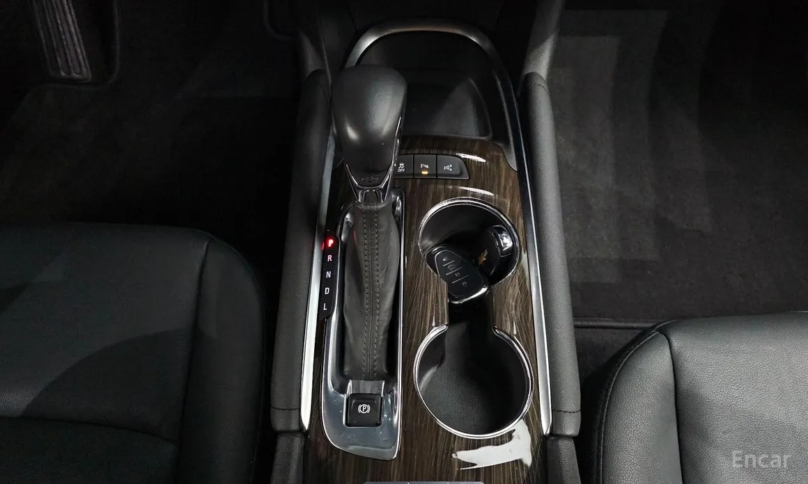 Фото 9 - Chevrolet Malibu