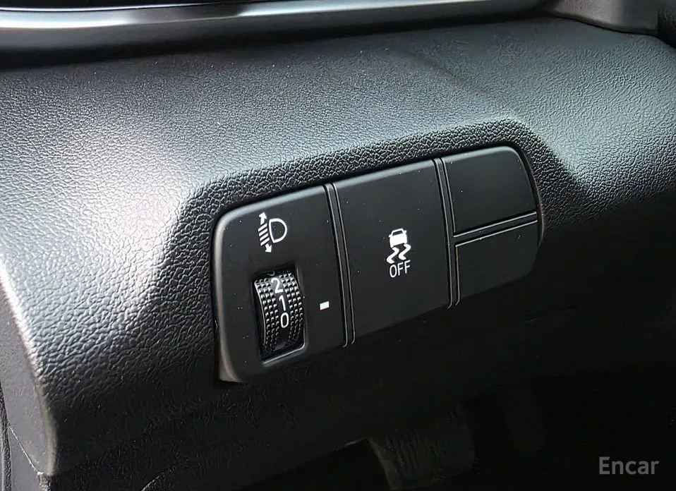 Фото 10 - Hyundai Avante