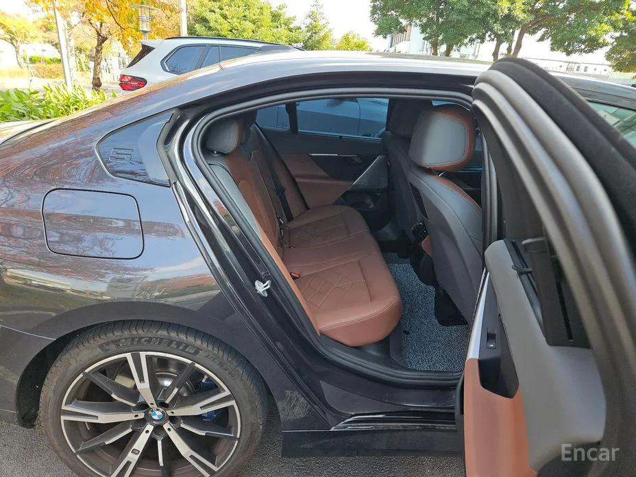 Фото 11 - BMW 5 Series