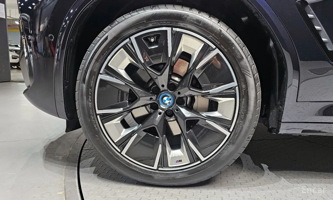 Фото 5 - BMW iX3