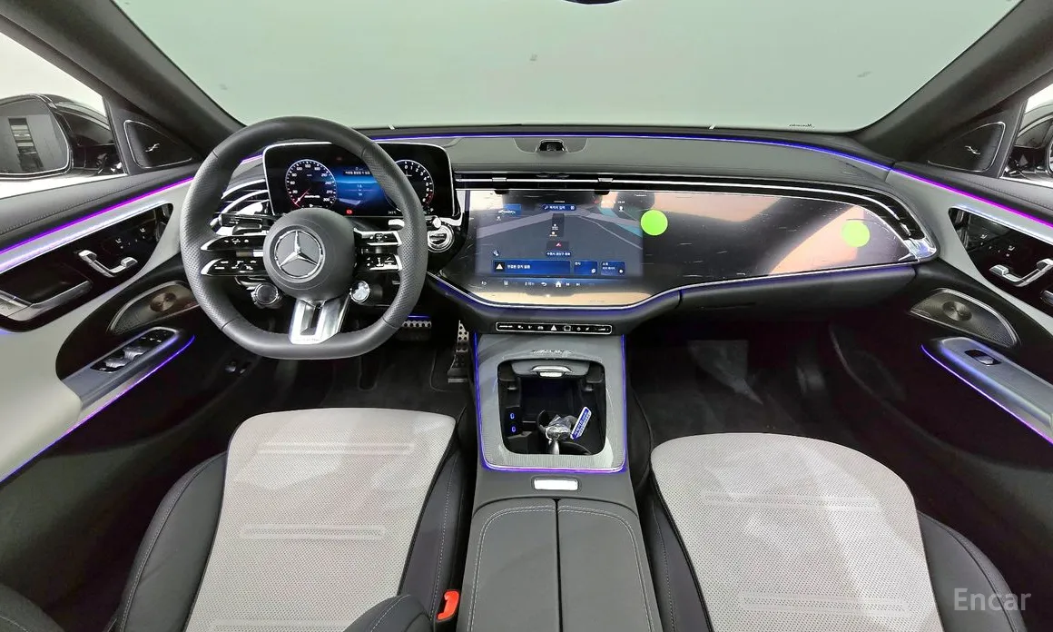 Фото 7 - Mercedes-Benz E-Class