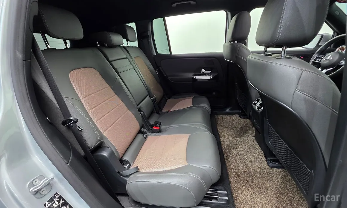 Фото 19 - Mercedes-Benz EQB