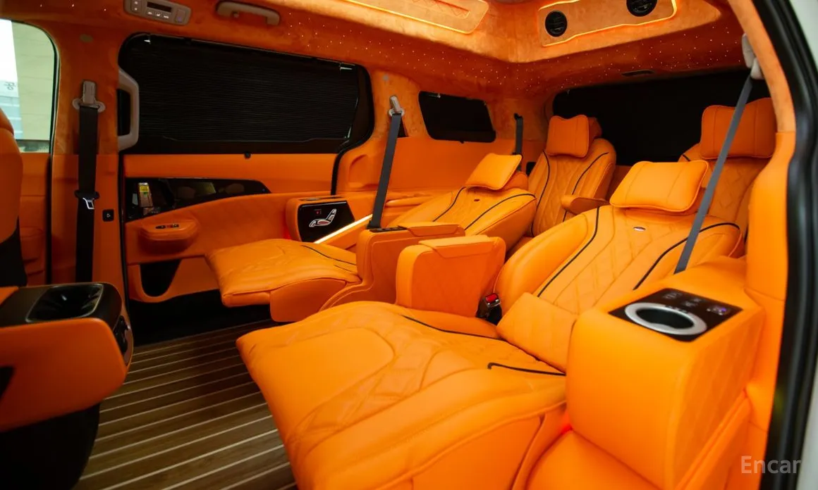 Фото 13 - Kia Carnival