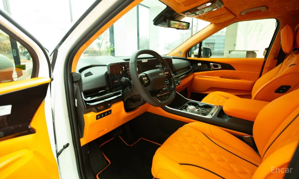 Фото 3 - Kia Carnival