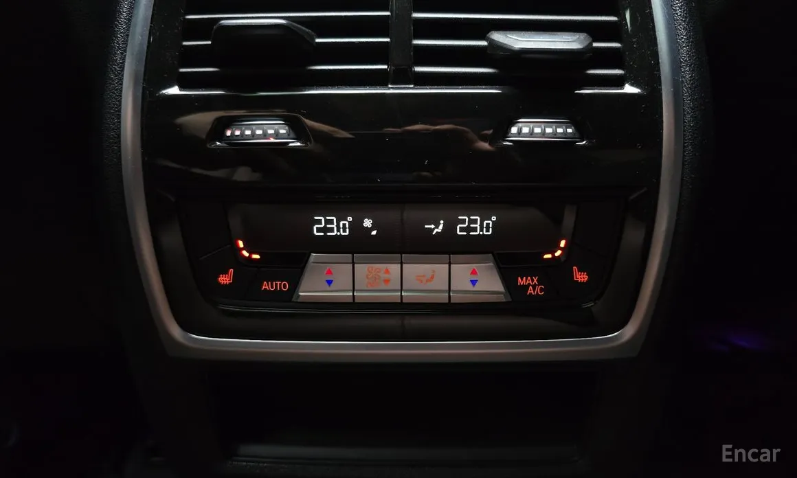 Фото 18 - BMW X5