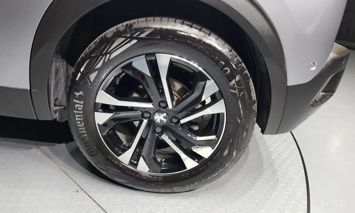 Фото 5 - Peugeot 2008