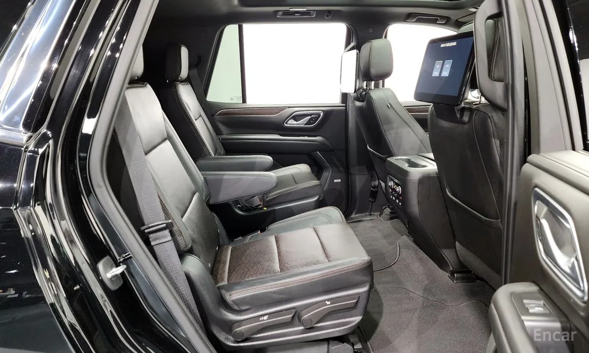 Фото 12 - Chevrolet Tahoe