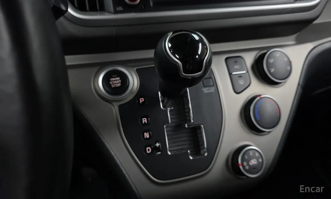 Фото 9 - Kia Ray