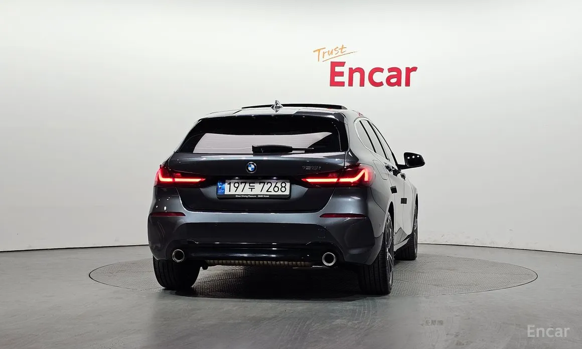 Фото 4 - BMW 1 Series