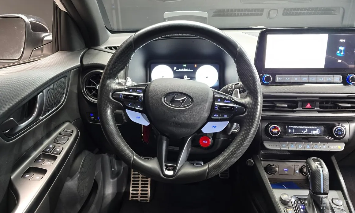 Фото 13 - Hyundai Kona