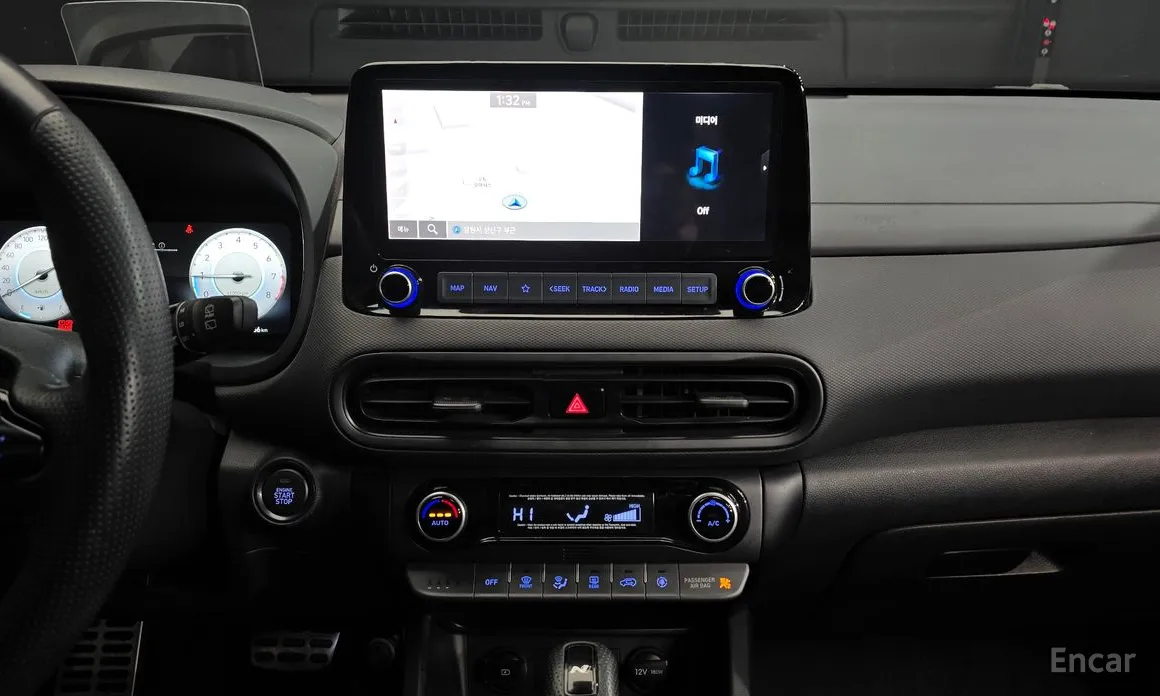 Фото 14 - Hyundai Kona