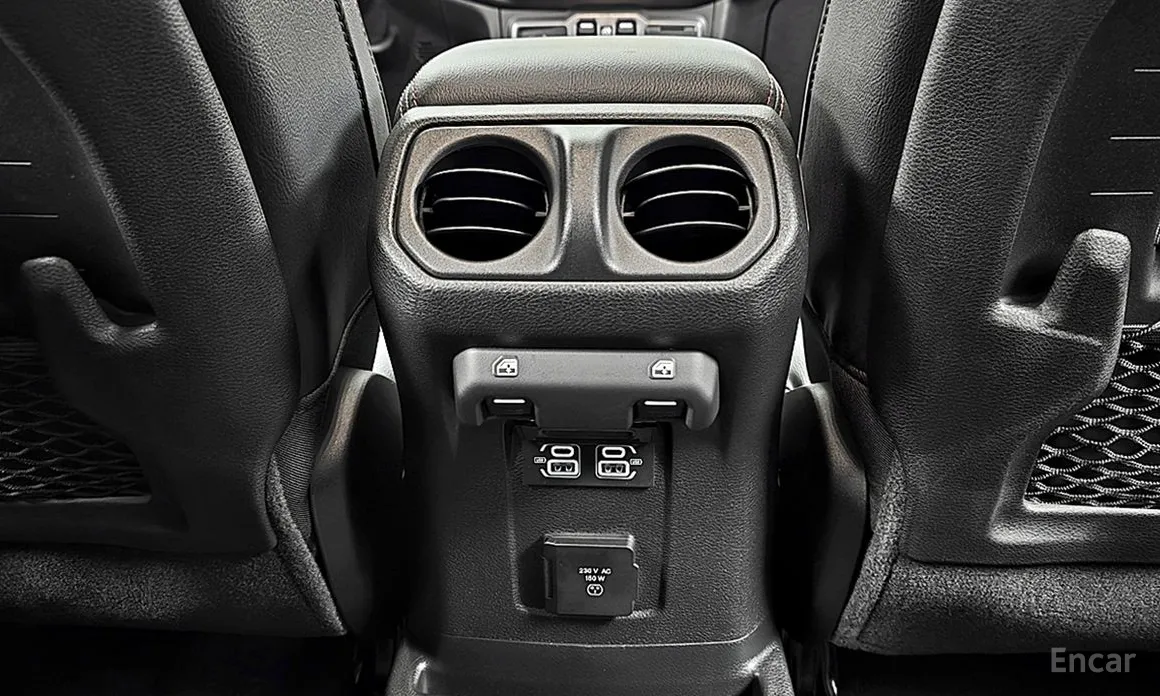 Фото 17 - Jeep Wrangler