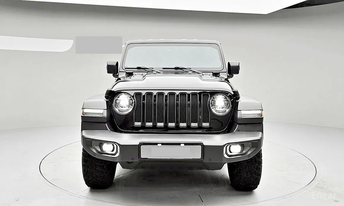 Фото 3 - Jeep Wrangler