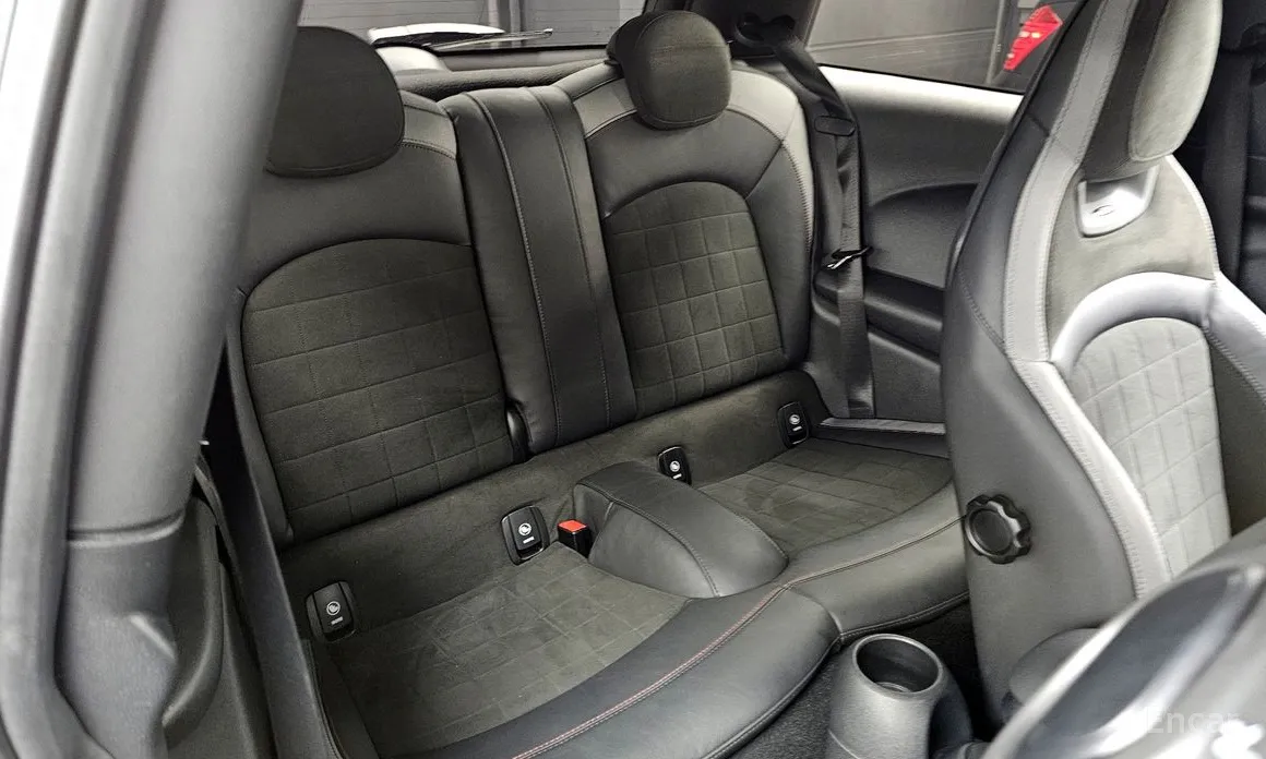 Фото 12 - Mini Cooper