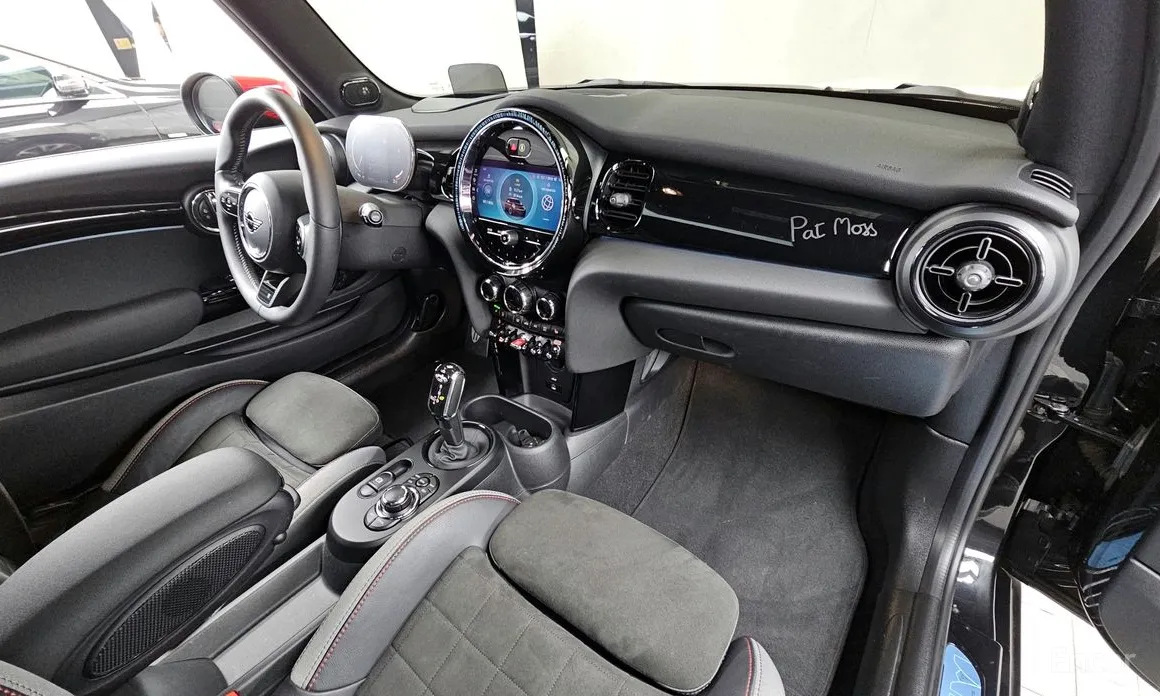 Фото 7 - Mini Cooper