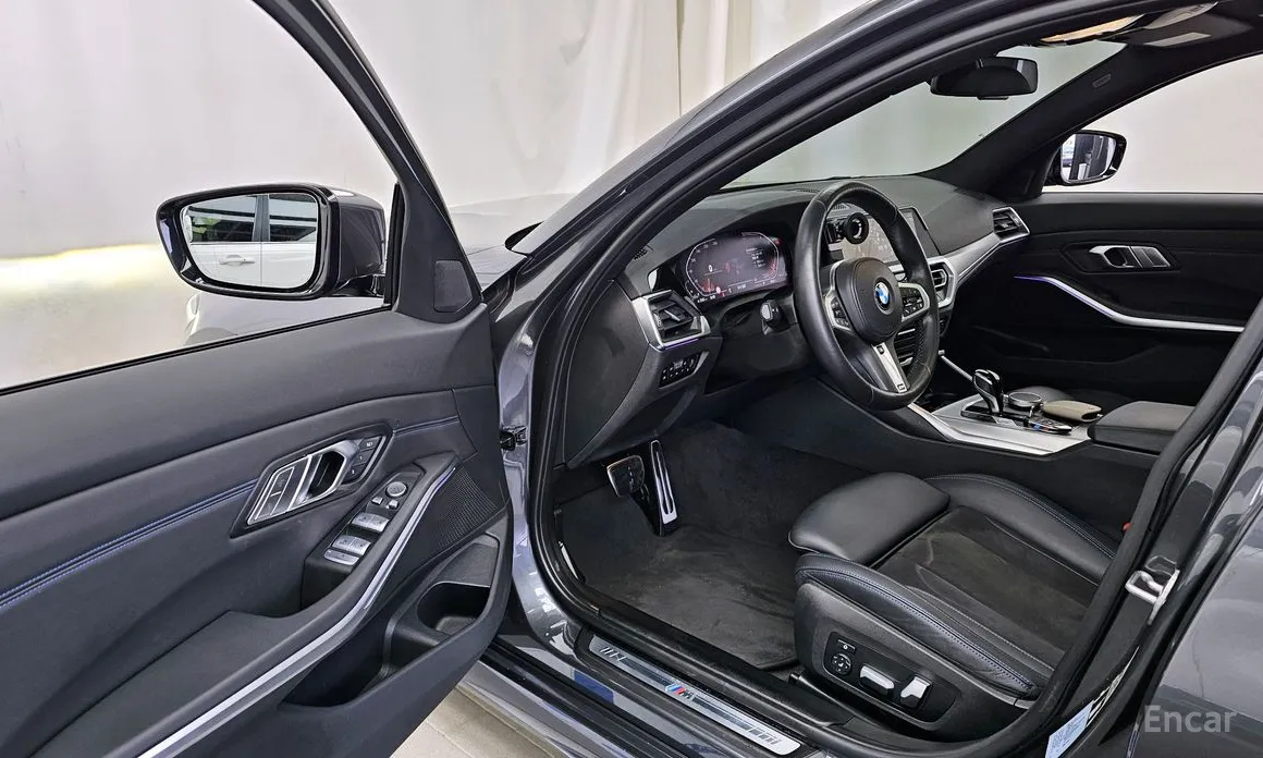 Фото 10 - BMW 3 Series