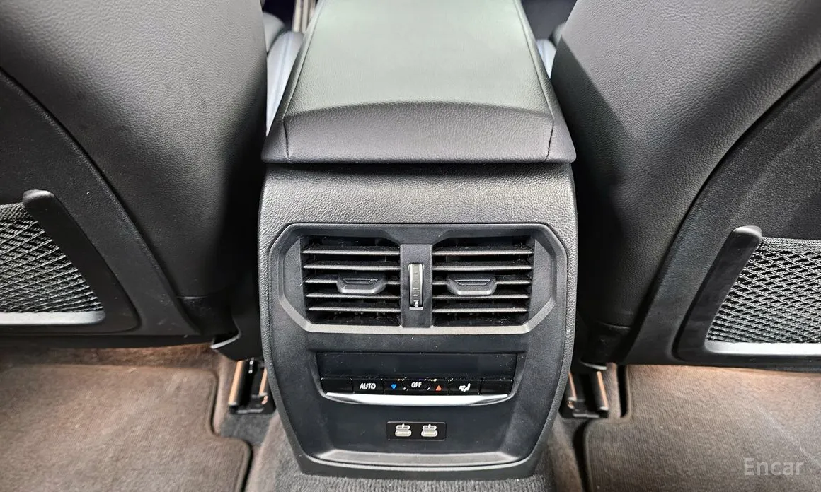 Фото 18 - BMW 3 Series