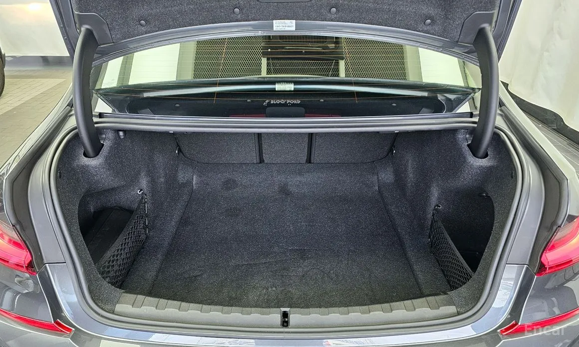 Фото 20 - BMW 3 Series